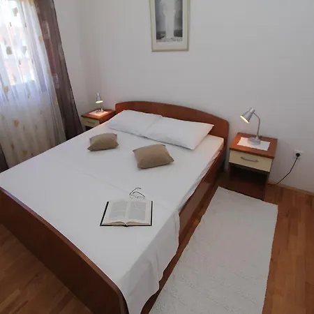 Anka Apartamento Sveti Filip i Jakov