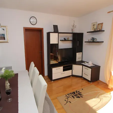 Anka Apartamento Sveti Filip i Jakov
